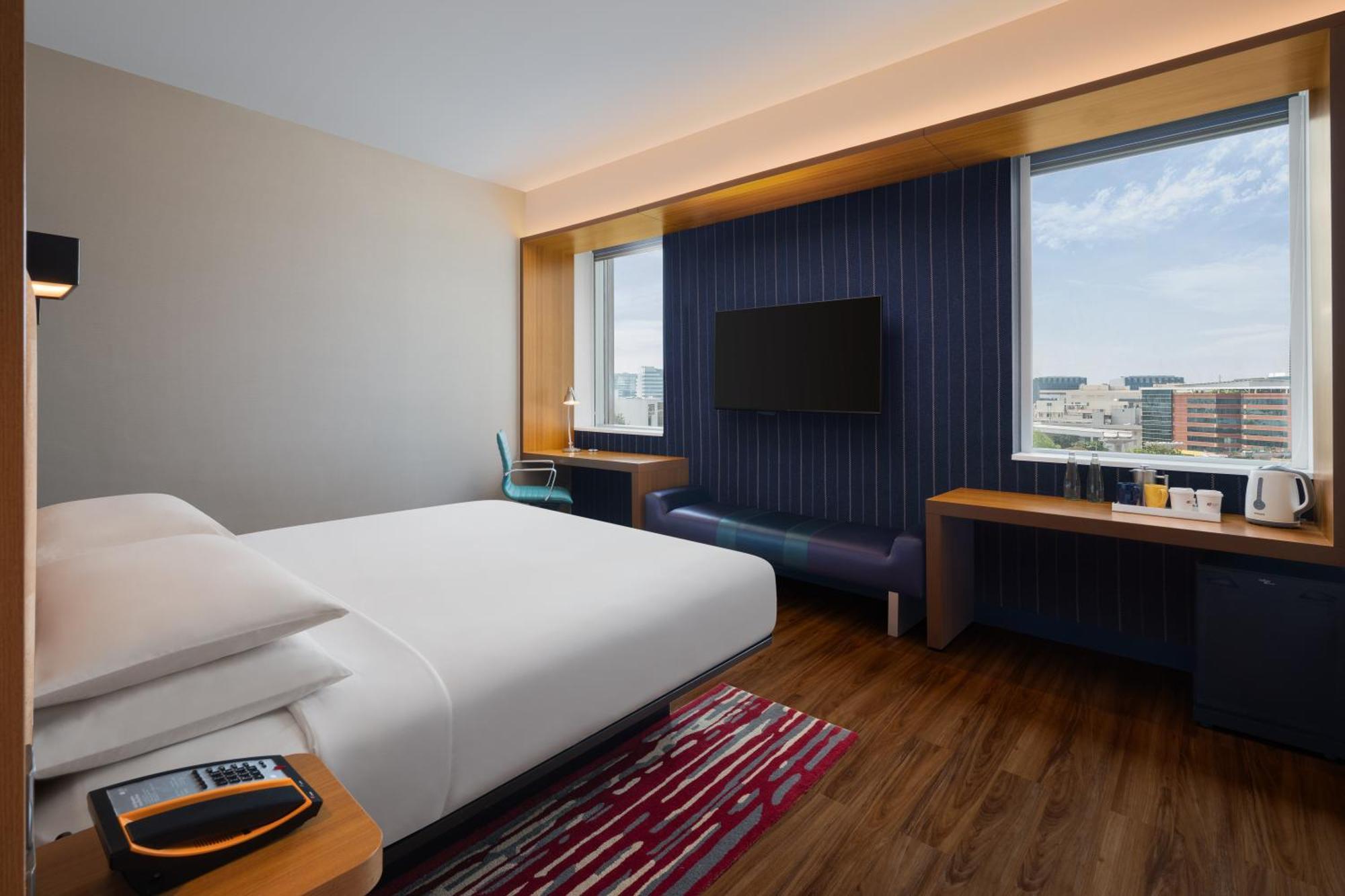 Hotel Aloft Bengaluru Outer Ring Road Extérieur photo